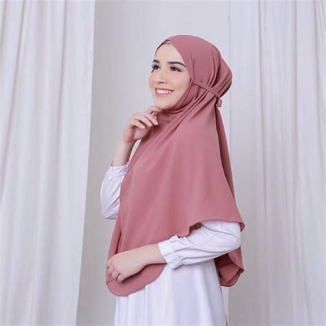 35+ Trend Terbaru Kerudung Bergo Tali 2 Layer Retired and Crazy