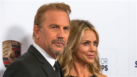 kevin costner divorced