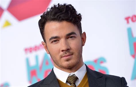kevin jonas net worth and assets