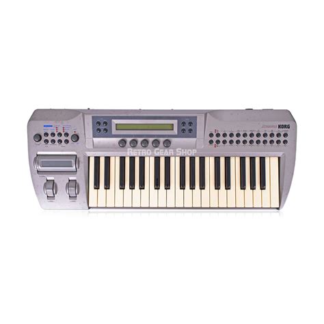 Keyboard Synth Retro
