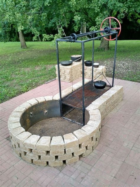 Keyhole Fire Pit Ideas