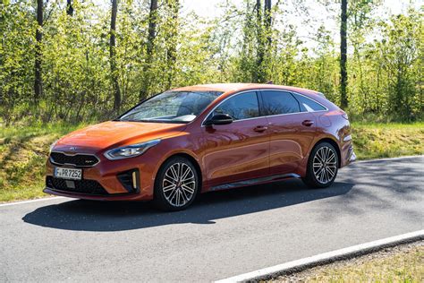 kia proceed gt 2012