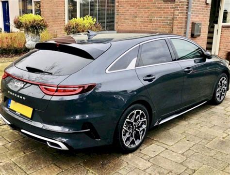 kia proceed gt plusline zwart