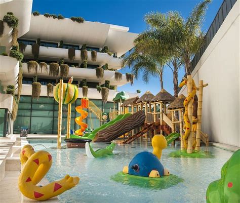 Kid Pool Hotel