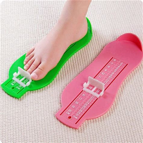 kids foot measuring for sneakers device