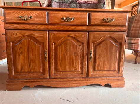 Kijiji Calgary Buffet Table