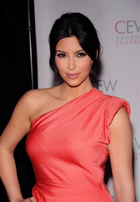 kim kardashian 2010 fashion