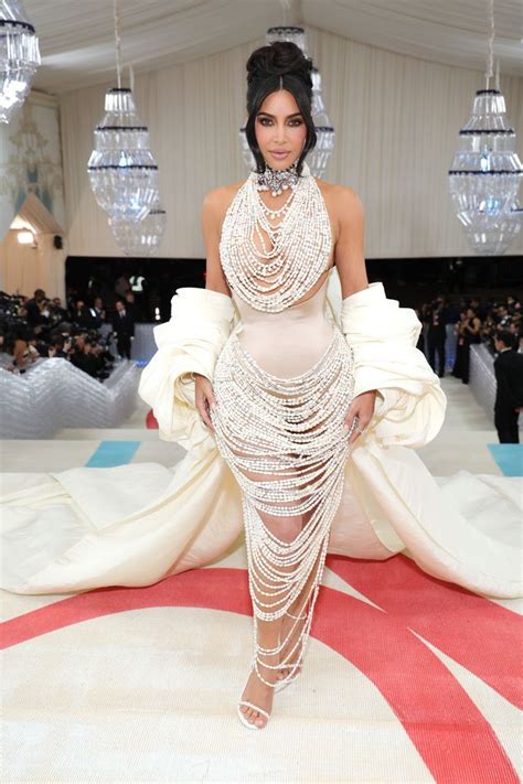 kim kardashian met gala 2024 outfit