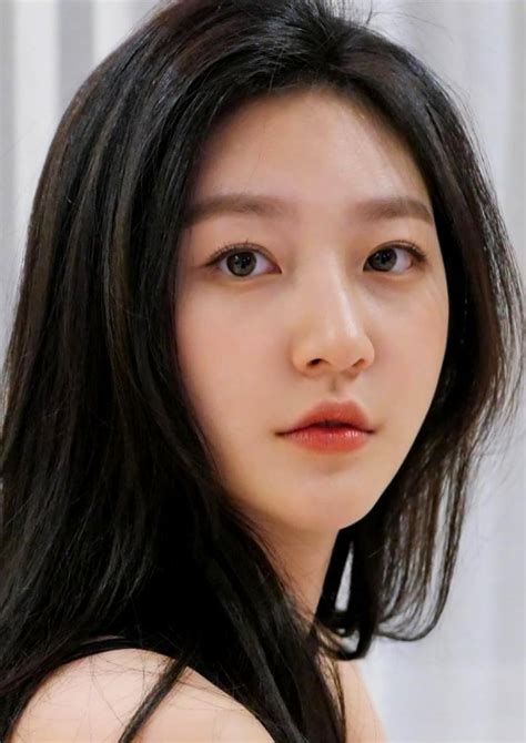 Kim Sae-ron modeling