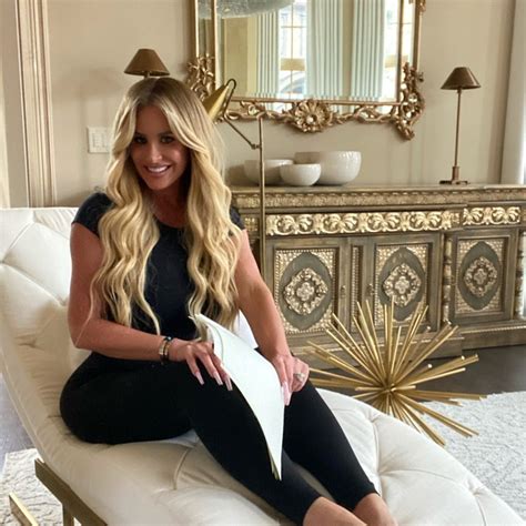 kim zolciak selling clothes