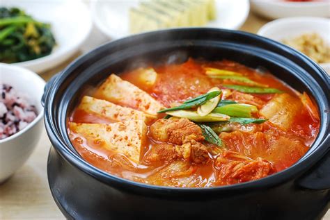 kimchi jjigae with fish