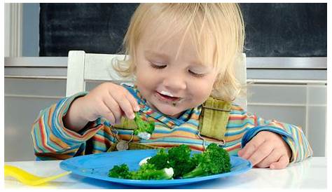 Eine notwendige Sauerei - wenn Kinder lernen, selbst zu essen. Ein