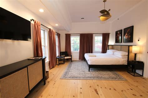 Kinderhook Ny Hotels