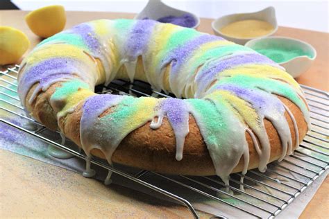 King Cake Emeril