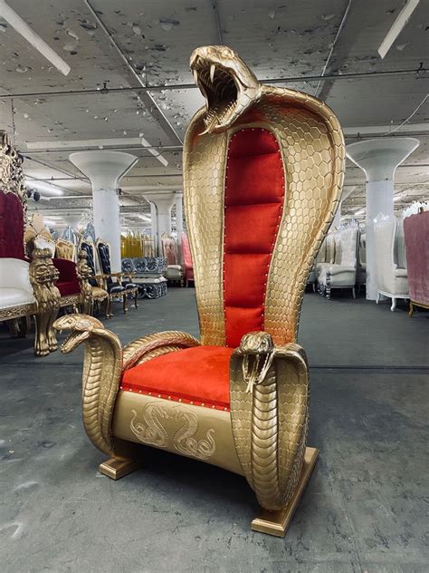 King Chair Define