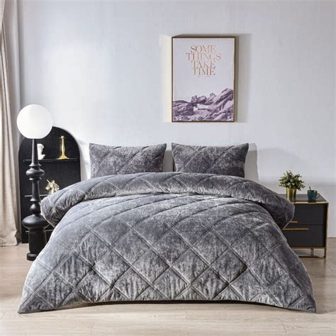 King Comforter Set Spotlight