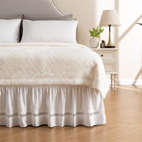 King Dust Ruffle Coverlet