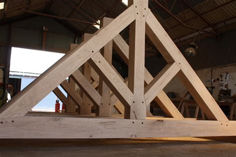 King Frame Truss