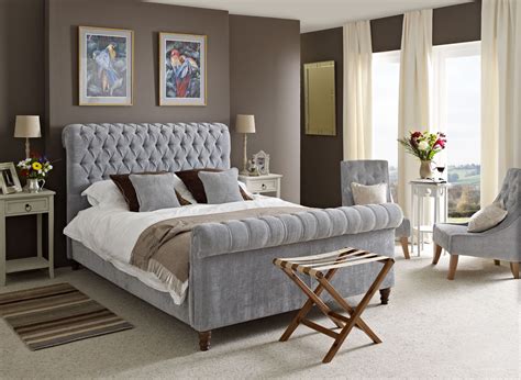 Bedroom Elegant Classic Furniture 4pc Set Uph Eastern King Size Bed w