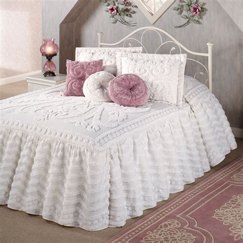 king size bedspread with ruffles