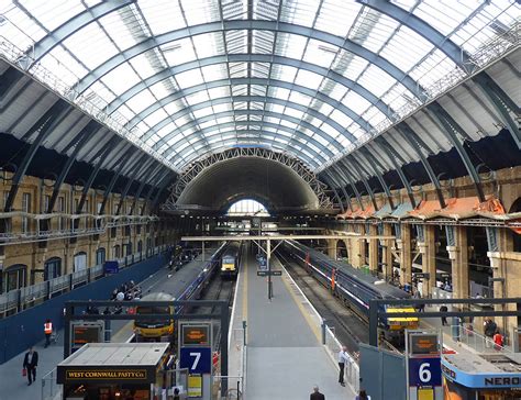 kings cross station facts