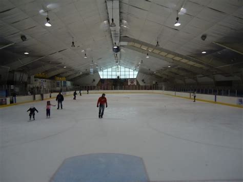 kings park ice rink