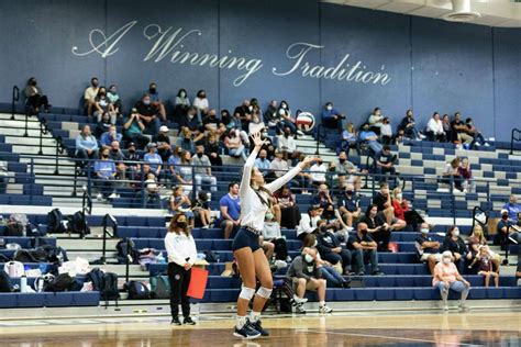 Volleyball Kingwood Park learning on the fly