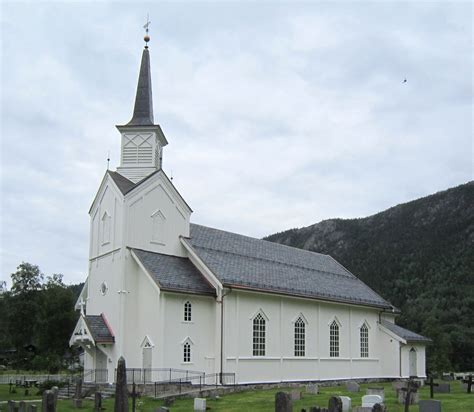 kirker i norge bilder