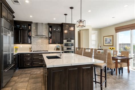 Tips For Finding Reliable Kitchen Remodel Contractors Near Me