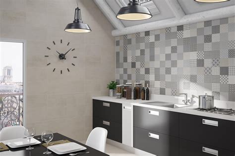 Famous Kitchen Tiles Wall Design Ideas