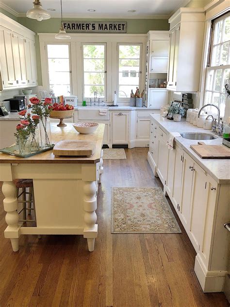 kitchen designs for older homes