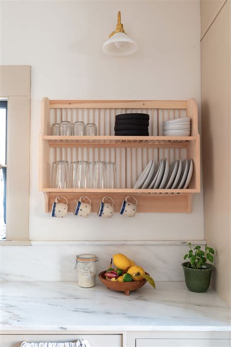 Kitchen Ideas With Plate Rack