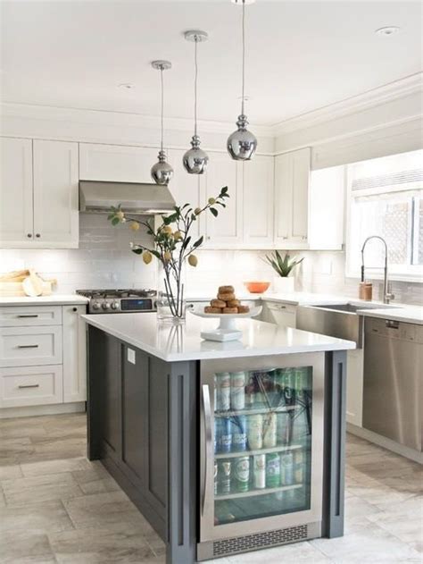 Kitchen Islands With Mini Fridge