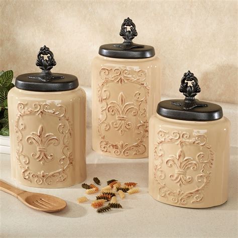 Kitchen Items Canisters