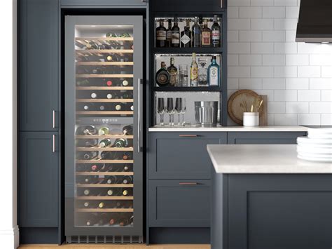 Kitchen Unit With Wine Cooler