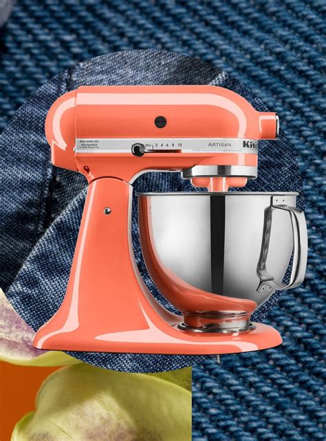 Favorite colors of the kitchenaid stand mixer (I have aqua!). Easter