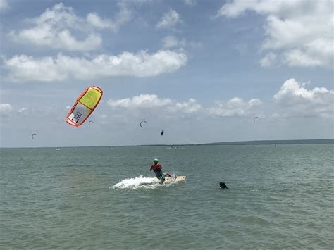 Kite Surfing Hard