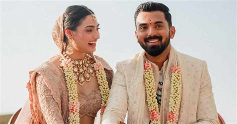 kl rahul wedding gift rohit s