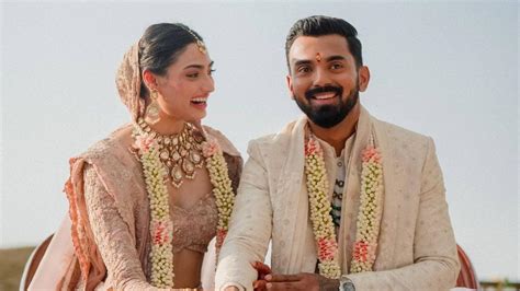 kl rahul wedding gifts