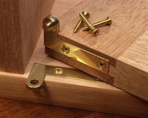 home.furnitureanddecorny.com:knife hinge recessed door