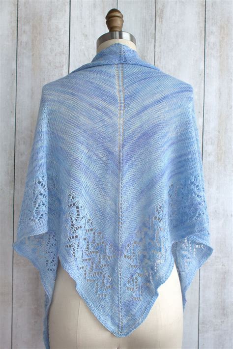 18 Beautiful Free Lace Shawl Knitting Patterns