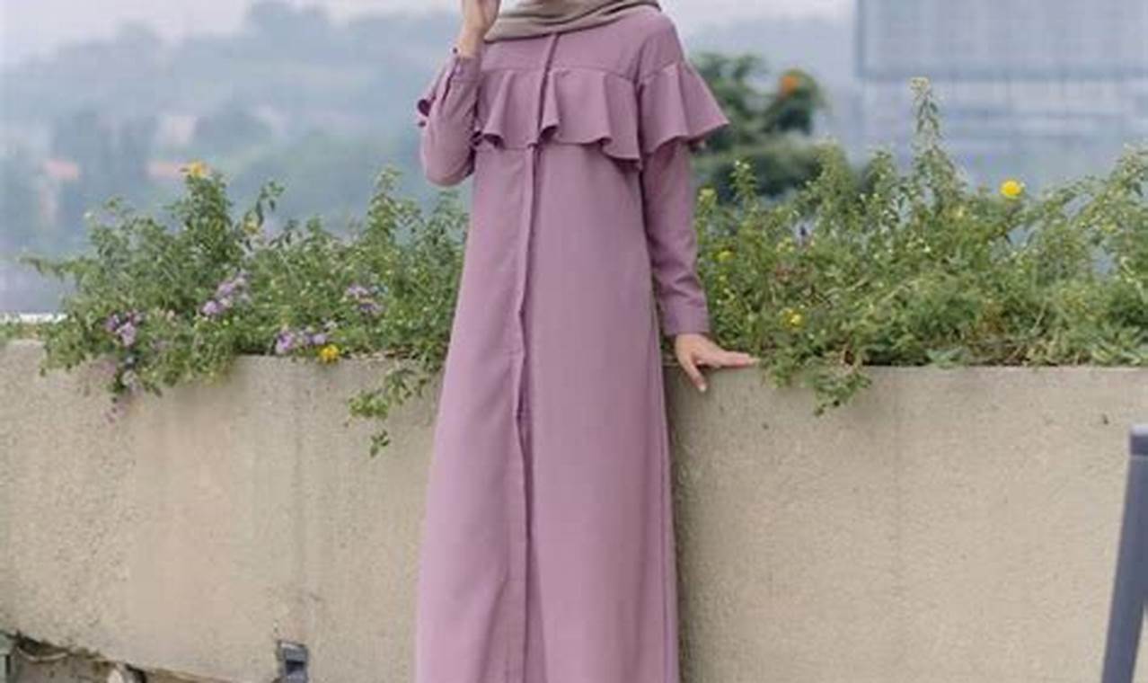 kombinasi baju warna ungu dengan jilbab