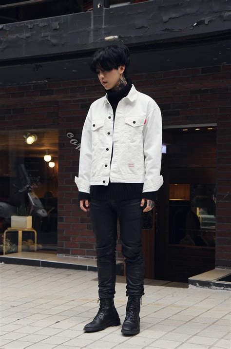 Step up Your Style with Trendsetting Korean Men’s Boots