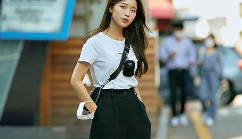 Seoul Fashion Week s/s 2020. Street Style. Cool street fashion