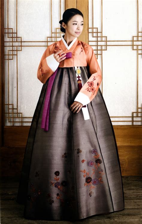 korean wedding dress traditional (Hanbok) FASHION STYLE