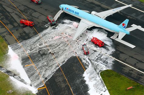 korean air crash news report