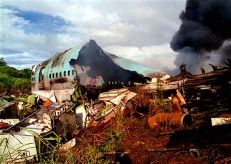 korean air flight 801 air crash investigation