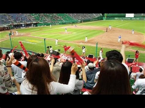 korean baseball scores live