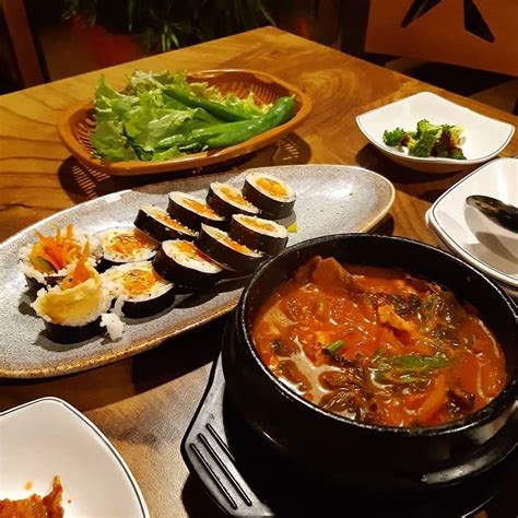 korean food restaurant near me ratings