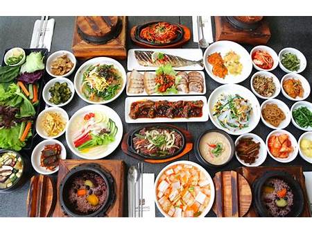 Korean dining culture and etiquette
